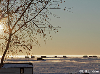 image of fish houses on Mille Lacs Lake